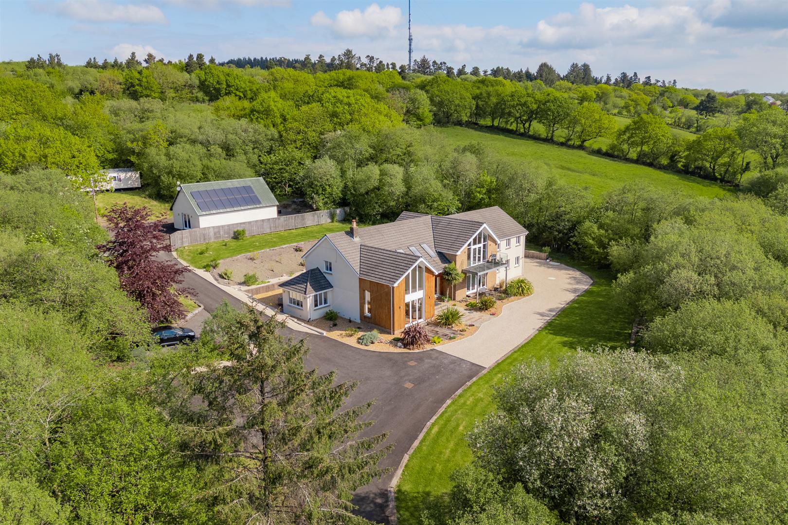 Pant Y Meillion, Llandeilo Road, Gorslas, Llanelli, SA14 7LR